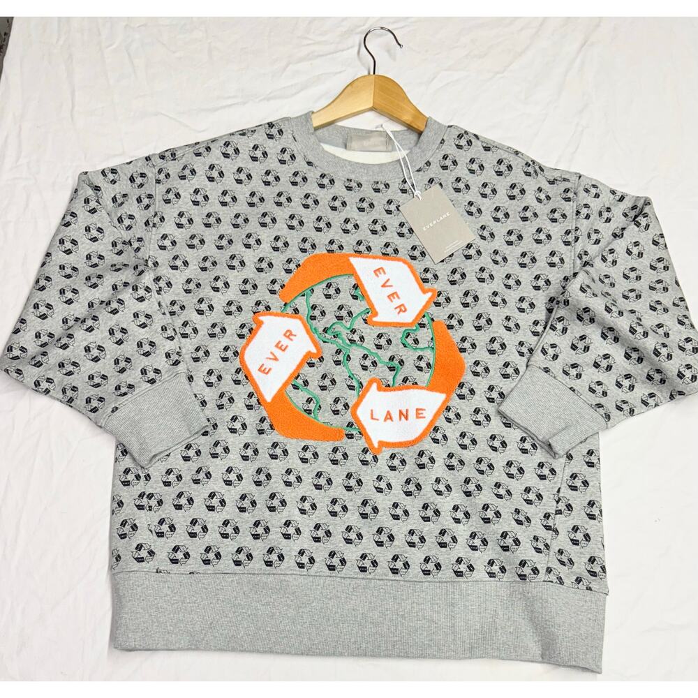 Everlane women’s all over print crew sweatshirt size Medium NWT